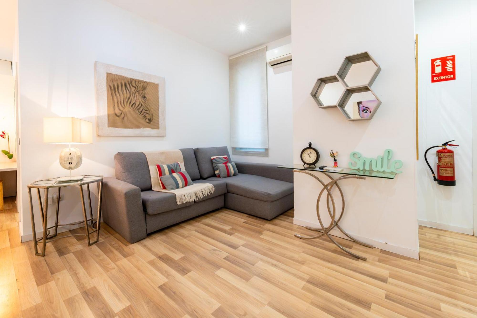 For You Rentals New Design Apartment Temporal Puerta Del Sol Pre10A Madrid Exterior foto